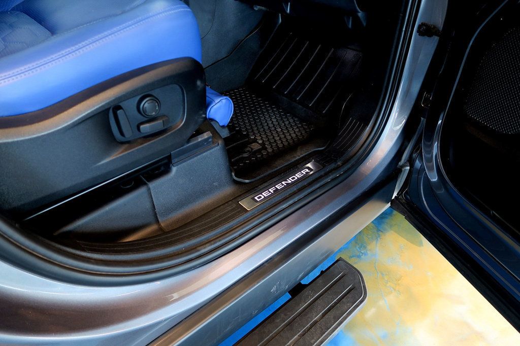 2024 Land Rover Defender 110 P400 X-Dynamic SE Widebody - 22973654 - 21