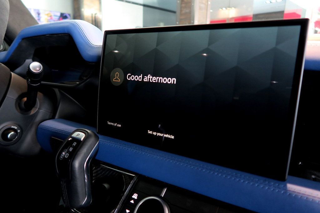 2024 Land Rover Defender 110 P400 X-Dynamic SE Widebody - 22973654 - 25