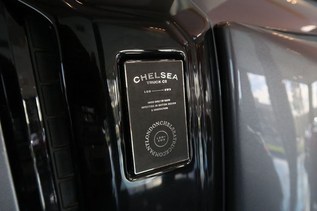 2024 Land Rover Defender 110 P400 X-Dynamic SE Widebody - 22973654 - 34