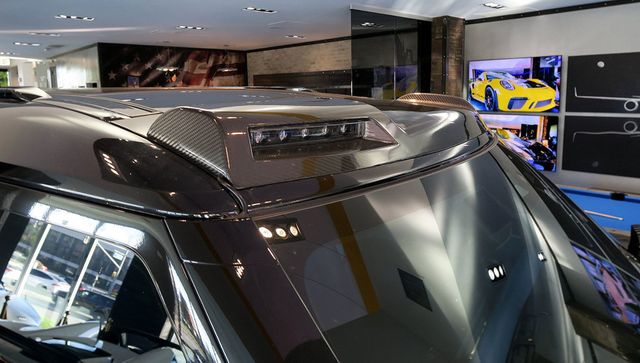 2024 Land Rover Defender 110 P400 X-Dynamic SE Widebody - 22973654 - 37