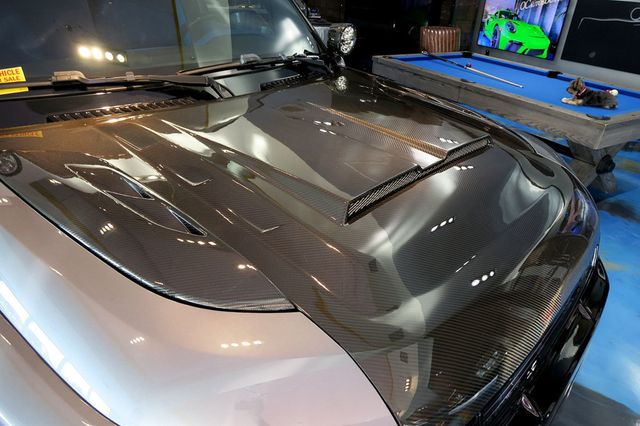 2024 Land Rover Defender 110 P400 X-Dynamic SE Widebody - 22973654 - 39