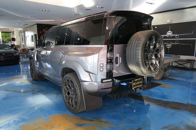 2024 Land Rover Defender 110 P400 X-Dynamic SE Widebody - 22973654 - 52
