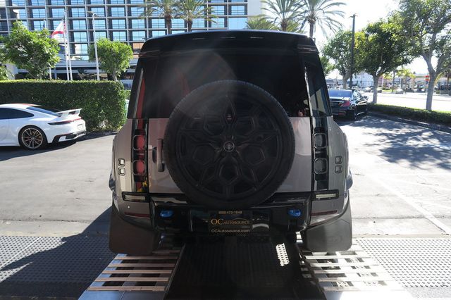 2024 Land Rover Defender 110 P400 X-Dynamic SE Widebody - 22973654 - 64