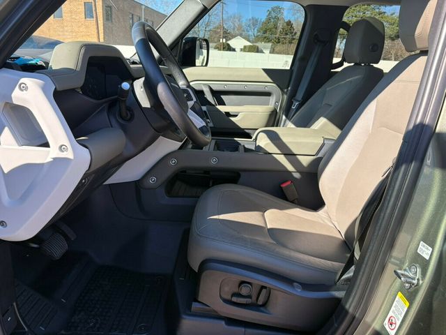 2024 Land Rover Defender 110-S/HtdSts-SteeringWheel/AdaptCruise/BlindSpotMonitor/NAV - 22967937 - 12