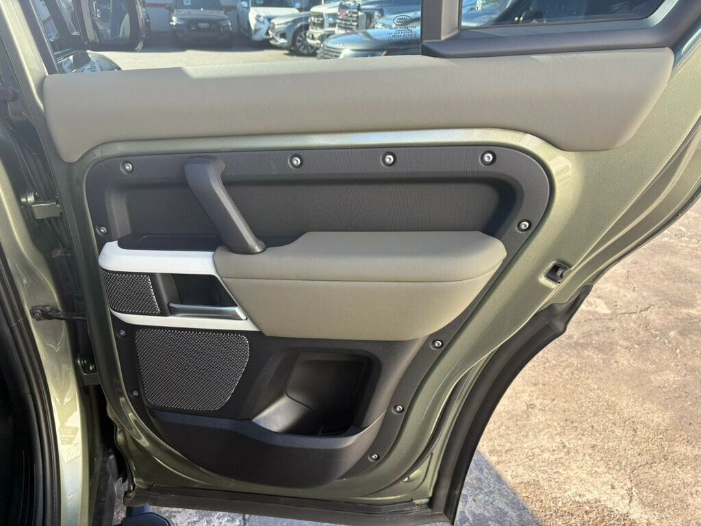 2024 Land Rover Defender 110-S/HtdSts-SteeringWheel/AdaptCruise/BlindSpotMonitor/NAV - 22967937 - 25