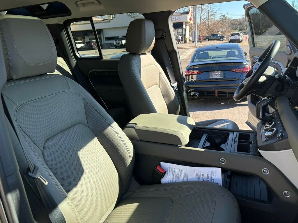 2024 Land Rover Defender 110-S/HtdSts-SteeringWheel/AdaptCruise/BlindSpotMonitor/NAV - 22967937 - 28