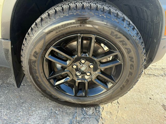 2024 Land Rover Defender 110-S/HtdSts-SteeringWheel/AdaptCruise/BlindSpotMonitor/NAV - 22967937 - 7