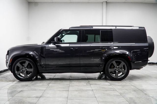2024 Land Rover Defender 130 P400 Outbound - 23070926 - 9
