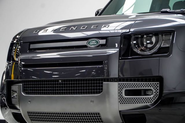 2024 Land Rover Defender 130 P400 Outbound - 23070926 - 1