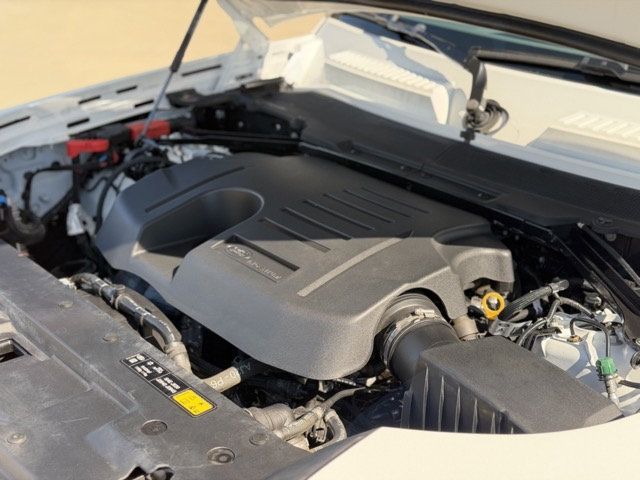 2024 Land Rover Defender 130 P400 S - 23085978 - 31