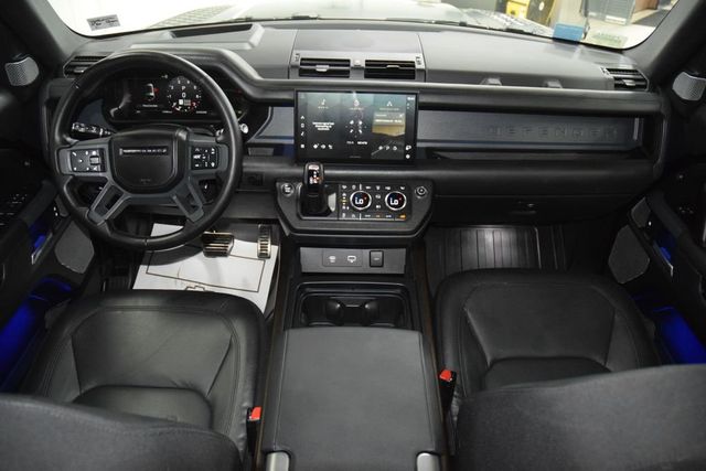 2024 Land Rover Defender 130 P400 X - 23066833 - 32