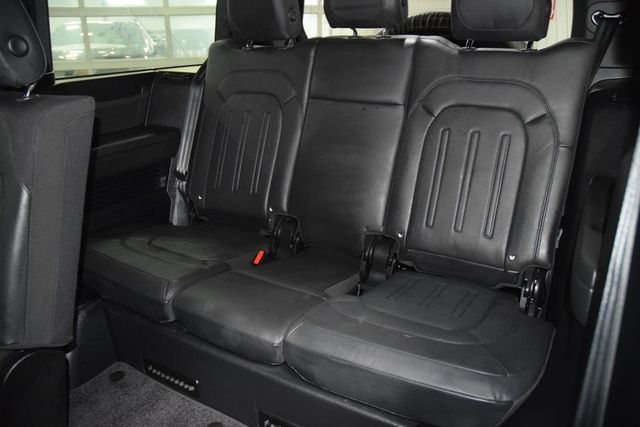 2024 Land Rover Defender 130 P400 X - 23066833 - 46