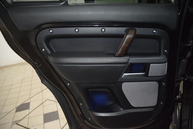 2024 Land Rover Defender 130 P400 X - 23066833 - 47