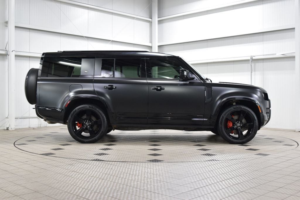 2024 Land Rover Defender 130 P400 X - 23066833 - 8