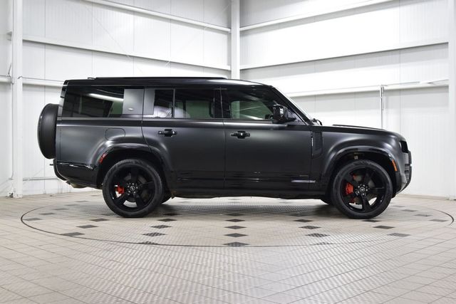 2024 Land Rover Defender 130 P400 X - 23066833 - 8