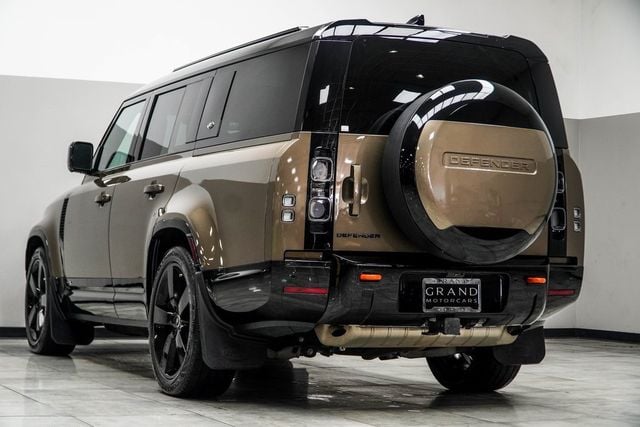 2024 Land Rover Defender 130 P400 X - 22981987 - 9