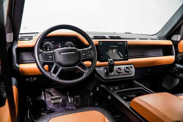 2024 Land Rover Defender 130 P400 X - 22981987 - 14