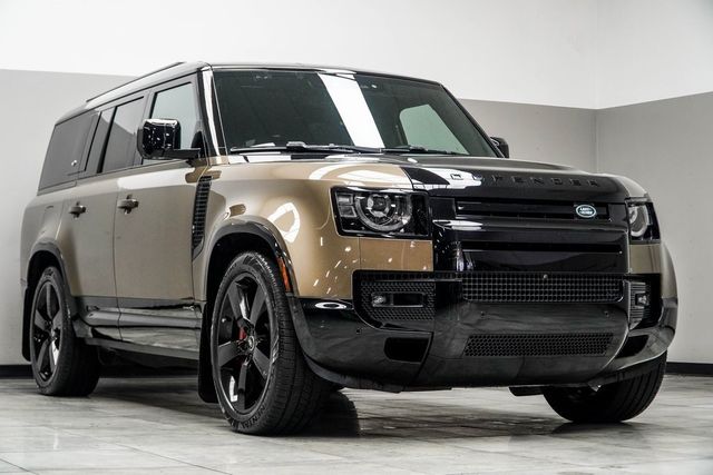 2024 Land Rover Defender 130 P400 X - 22981987 - 3