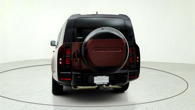 2024 Land Rover Defender 130 P400 X-Dynamic SE - 23033716 - 5