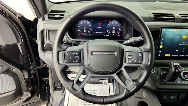 2024 Land Rover Defender 130 P400 X-Dynamic SE - 23094733 - 13