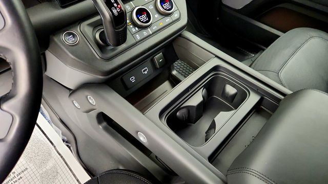 2024 Land Rover Defender 130 P400 X-Dynamic SE - 23094733 - 16