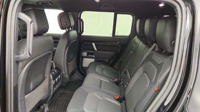 2024 Land Rover Defender 130 P400 X-Dynamic SE - 23094733 - 21