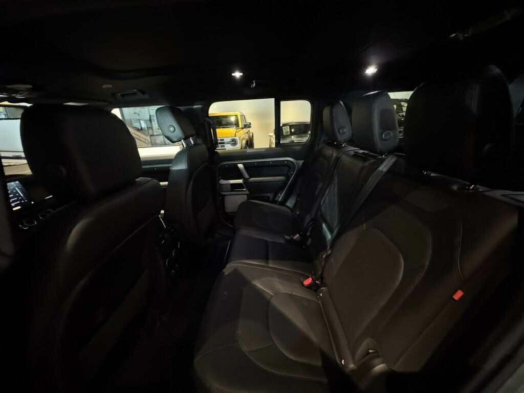 2024 Land Rover Defender 130/P400 X-Dynamic SE/3rdRow/Htd&CldSeats/PanoRoof/AdapCruise - 22921542 - 9