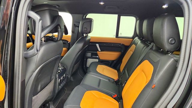 2024 Land Rover Defender 130 P400 X-Dynamic SE w/ 22'' Wheels, Ext. Leather & Black Pack - 23091246 - 21