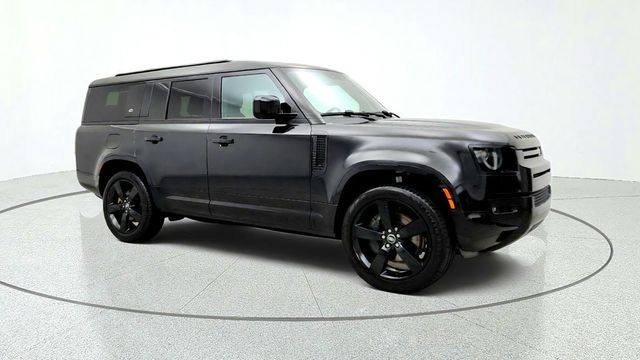 2024 Land Rover Defender 130 P400 X-Dynamic SE w/ 22'' Wheels, Ext. Leather & Black Pack - 23091246 - 2