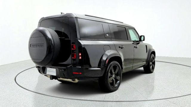 2024 Land Rover Defender 130 P400 X-Dynamic SE w/ 22'' Wheels, Ext. Leather & Black Pack - 23091246 - 4
