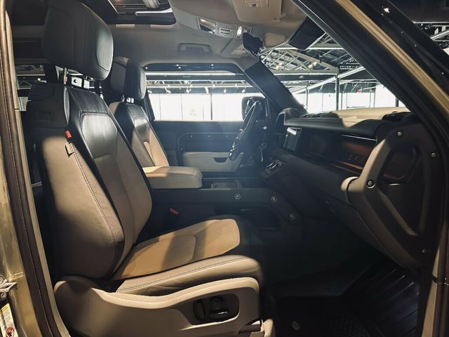 2024 Land Rover Defender AirSuspensionPack/ComfortPkg/ConveniencePkg/WindsorLeather - 23061390 - 23
