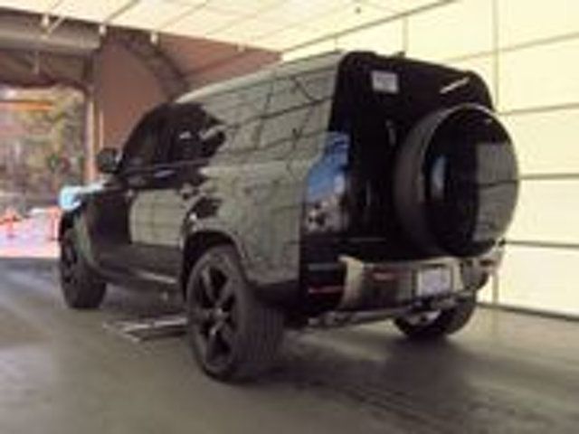 2024 Land Rover Defender Heated&Cooled Seats/Adaptive Cruise/Heads Up Display/Pano Roof - 22987738 - 3
