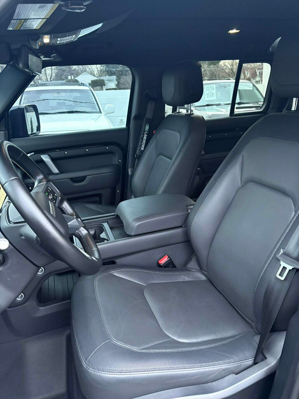 2024 Land Rover Defender LocalTrade/MSRP$88705/X-Dynamic-SE/Heated&CooledSeats/FamilyPkg - 22961394 - 9
