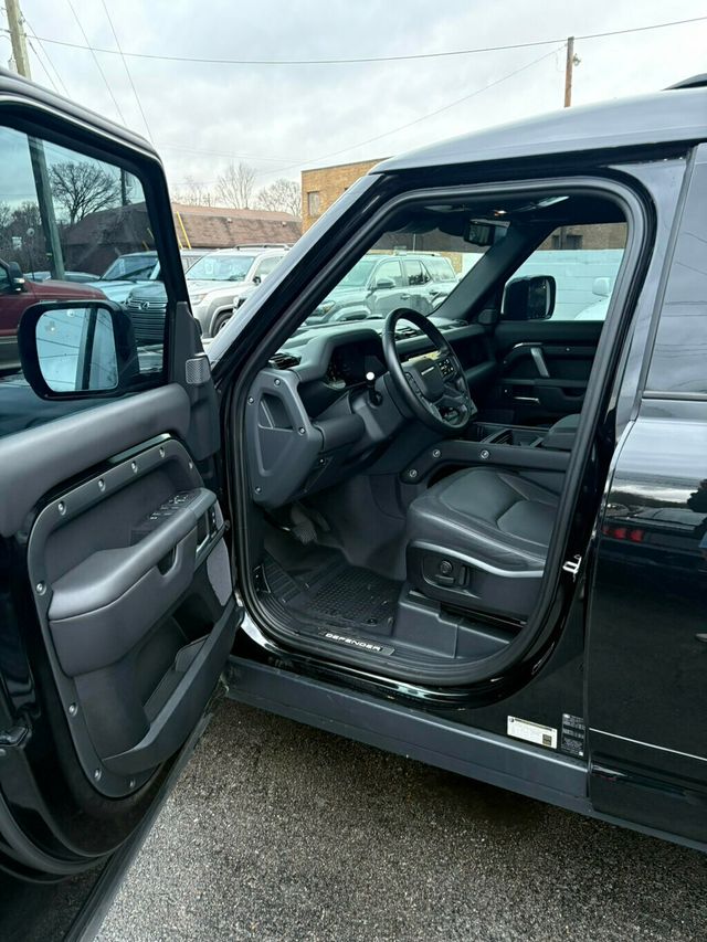 2024 Land Rover Defender LocalTrade/MSRP$88705/X-Dynamic-SE/Heated&CooledSeats/FamilyPkg - 22961394 - 8