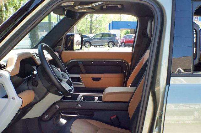 2024 Land Rover Defender MSRP$80875/P-400-X-Dynamic-SE/3rdRowSeats/FamilyPkg/NAV - 23008364 - 18