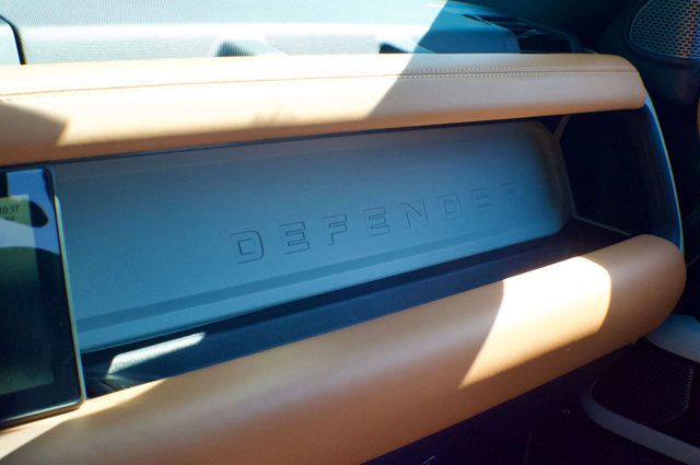 2024 Land Rover Defender MSRP$80875/P-400-X-Dynamic-SE/3rdRowSeats/FamilyPkg/NAV - 23008364 - 45
