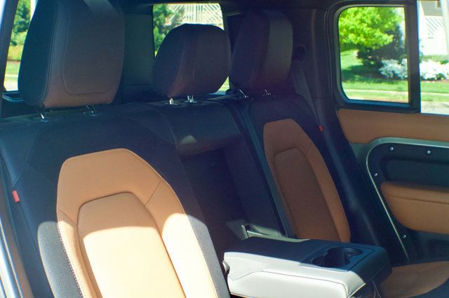 2024 Land Rover Defender MSRP$80875/P-400-X-Dynamic-SE/3rdRowSeats/FamilyPkg/NAV - 23008364 - 55