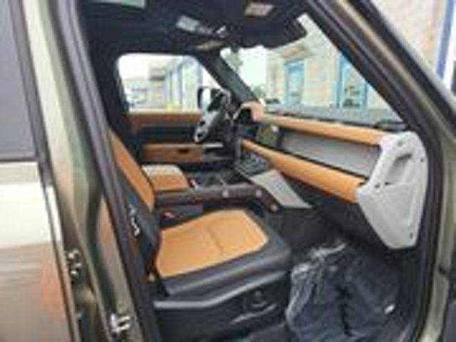 2024 Land Rover Defender MSRP$80875/P-400-X-Dynamic-SE/3rdRowSeats/FamilyPkg/NAV - 23008364 - 6