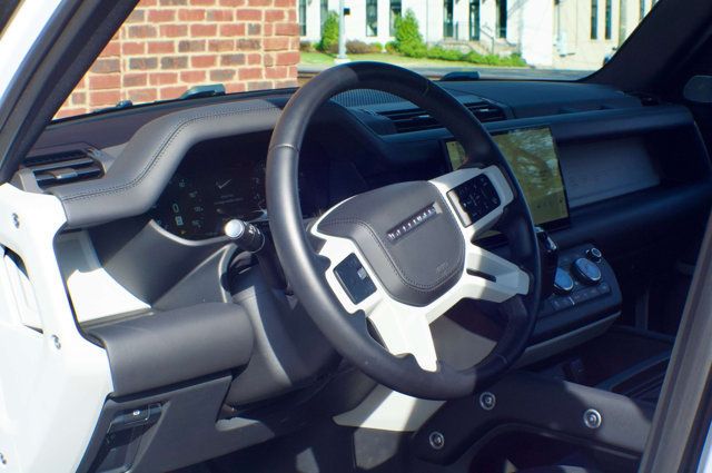 2024 Land Rover Defender MSRP$89695/P-400 X-DynamicSE/ColdClimatePkg/BlindSpotMonitor/NAV - 23001506 - 22