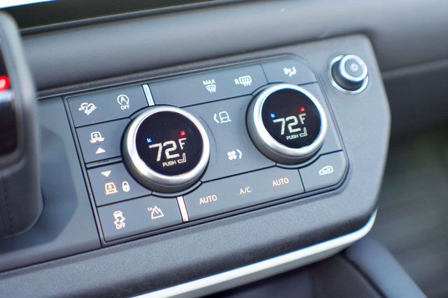 2024 Land Rover Defender MSRP$89695/P-400 X-DynamicSE/ColdClimatePkg/BlindSpotMonitor/NAV - 23001506 - 33