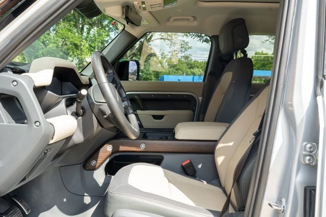 2024 Land Rover Defender MSRP$92425/P-400-X/Heated&CooledSeats/PanoramicSunroof/NAV - 23051251 - 19
