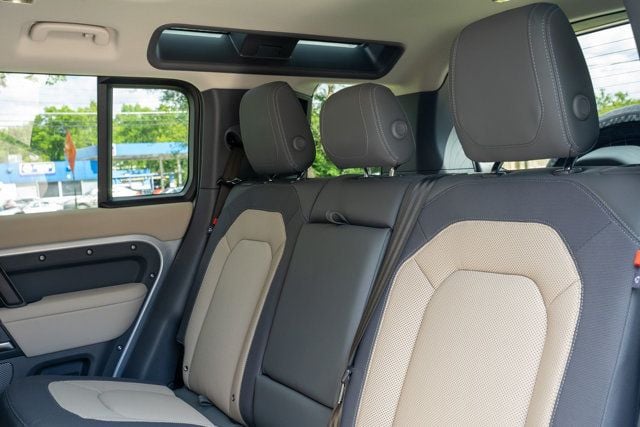 2024 Land Rover Defender MSRP$92425/P-400-X/Heated&CooledSeats/PanoramicSunroof/NAV - 23051251 - 50
