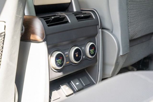 2024 Land Rover Defender MSRP$92425/P-400-X/Heated&CooledSeats/PanoramicSunroof/NAV - 23051251 - 51