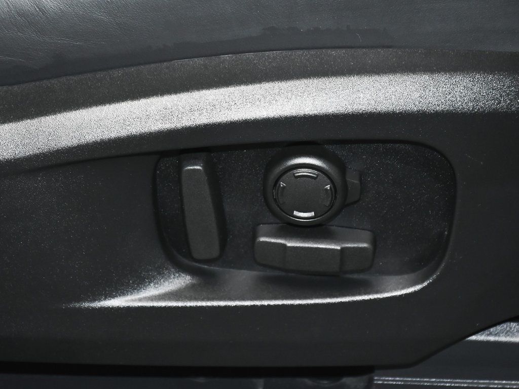 2024 Land Rover Defender 110 V8 photo 51