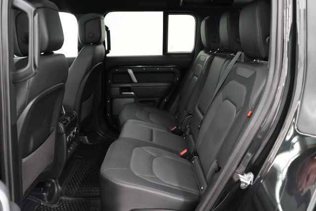 2024 Land Rover Defender 110 X-Dynamic SE - 23078066 - 40