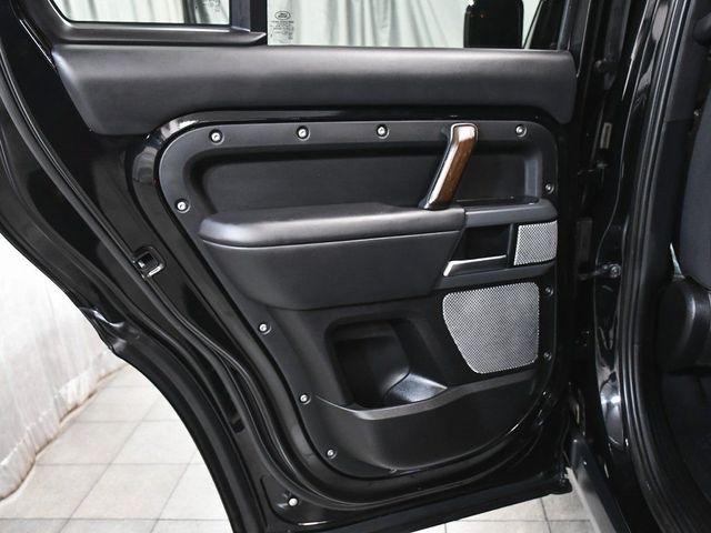 2024 Land Rover Defender 130 X - 23011158 - 11