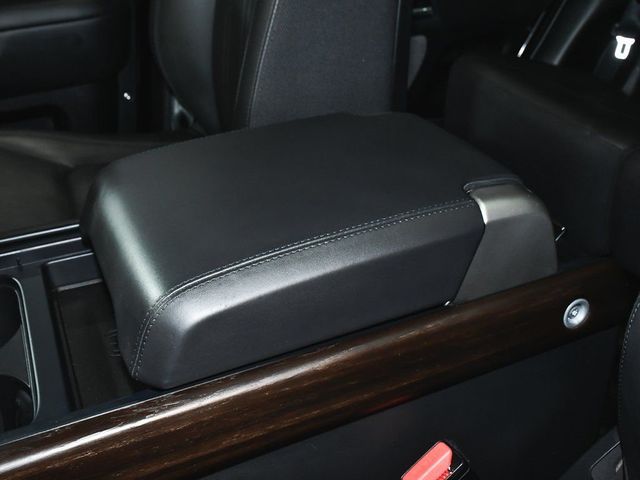 2024 Land Rover Defender 130 X - 23011158 - 30