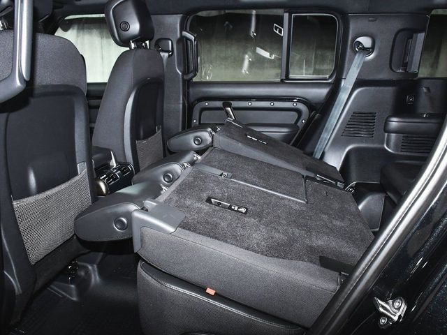 2024 Land Rover Defender 130 X - 23011158 - 43