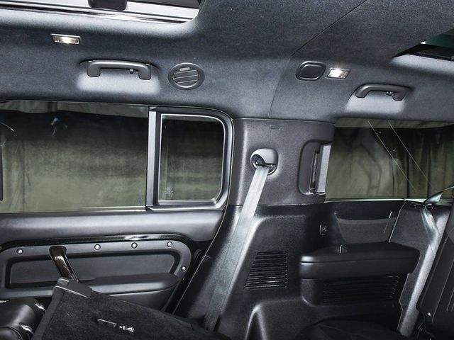 2024 Land Rover Defender 130 X - 23011158 - 44