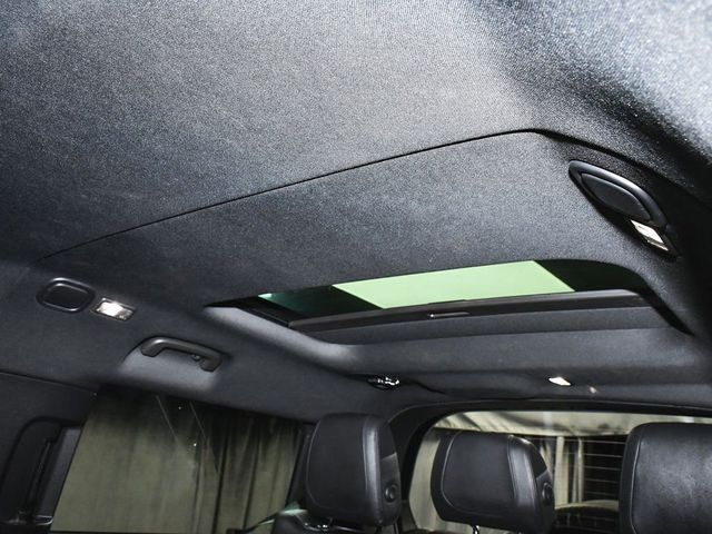 2024 Land Rover Defender 130 X - 23011158 - 45